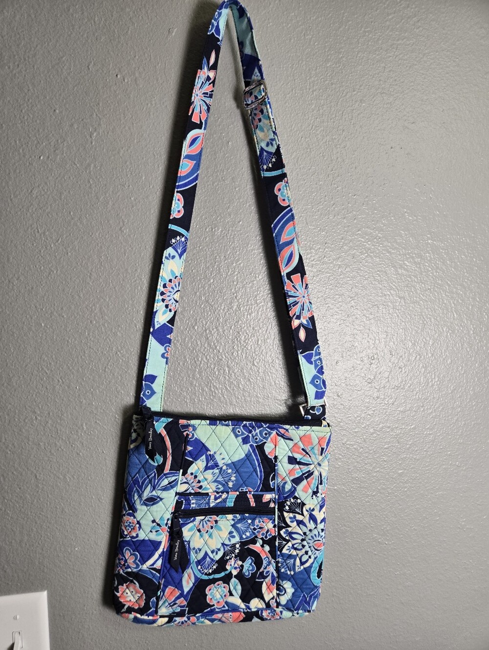 FALL SALE! Vera Bradley Triple Zip Hipster Lotus Flower Crossbody Bag